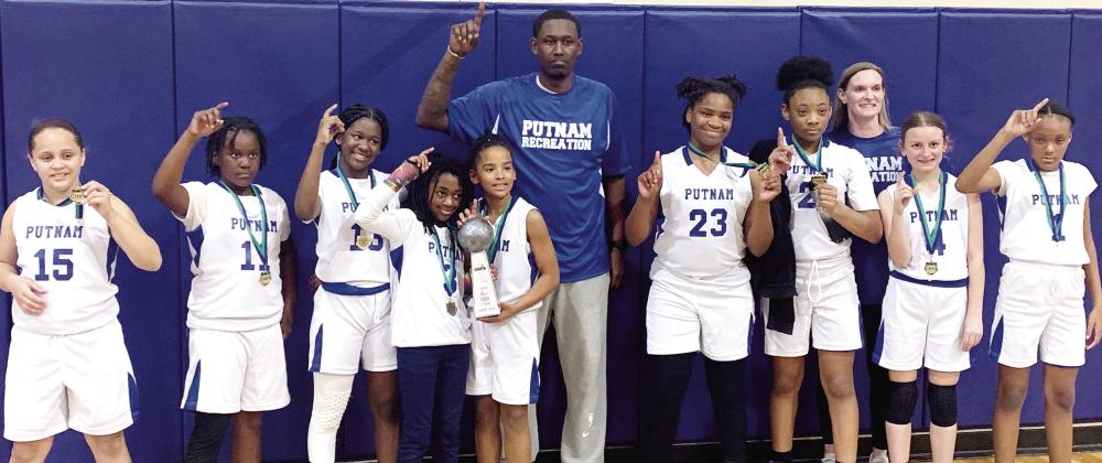 Putnam U10 girls win basketball tourney
